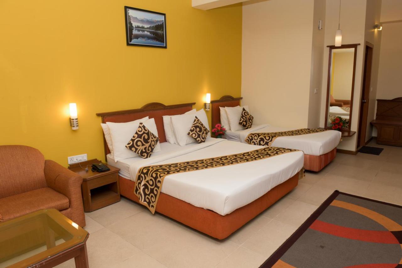 Hotel Casa Meridian Vanivilasa Puram Екстер'єр фото
