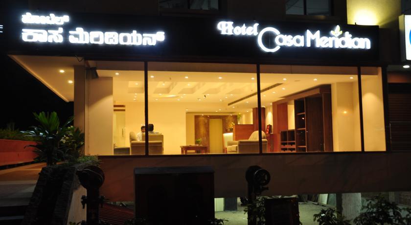 Hotel Casa Meridian Vanivilasa Puram Екстер'єр фото